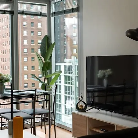 Affordable 2-Bedroom On Wabash Chicago Exterior photo