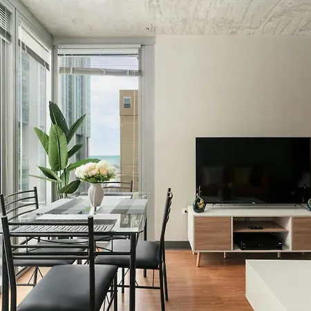 Affordable 2-Bedroom On Wabash Chicago Exterior photo