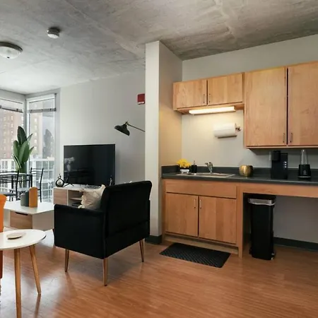 Affordable 2-Bedroom On Wabash Chicago Exterior photo