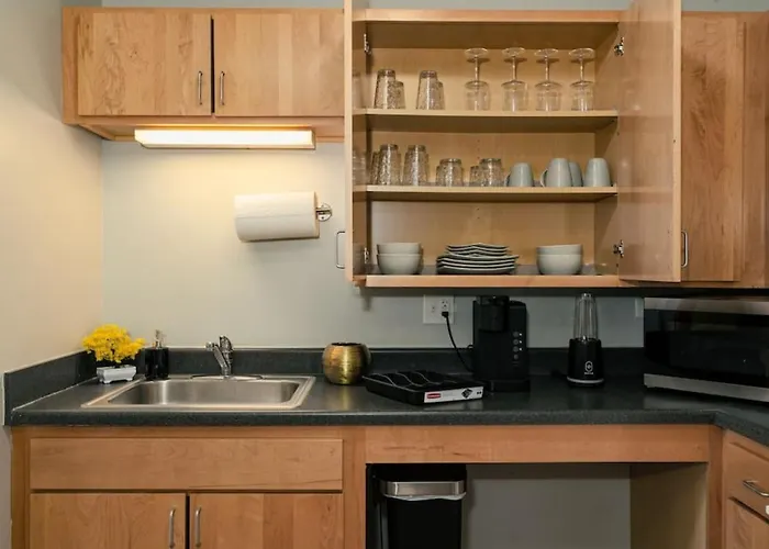 Affordable 2-Bedroom On Wabash